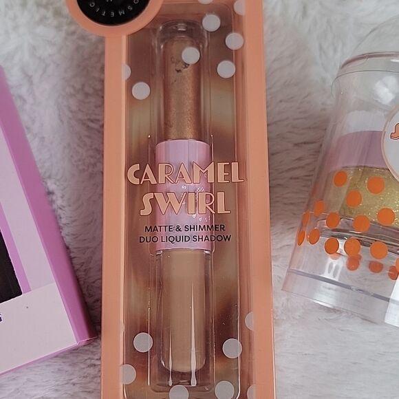 PROFUSION COSMETICS 5 Piece Set‎ - Picture 3 of 6